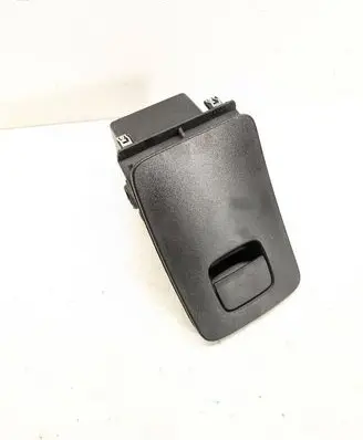 Volvo XC90 Glove box 31366376