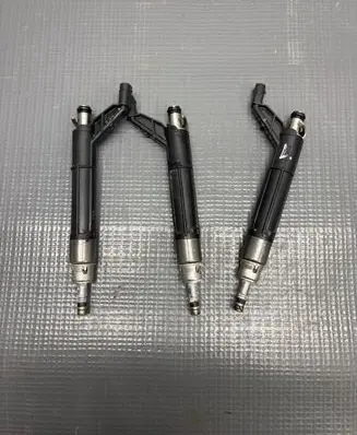 Porsche Cayenne (9Y0 9Y3) Fuel injector 06M906036T 01019 06390714206M906A02