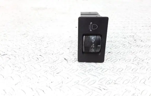 Toyota Corolla Verso E121 Headlight level height control switch