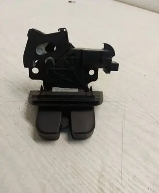 Audi A3 S3 A3 Sportback 8P Tailgate/trunk/boot lock/catch/latch 8P4827505A