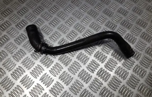 Mercedes-Benz Vito Viano W639 Engine coolant pipe/hose a6395017082