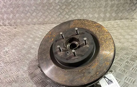 Jaguar XE Rear wheel hub