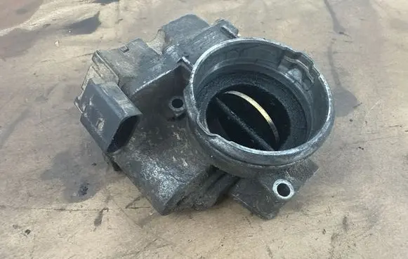 Skoda Octavia Mk2 (1Z) Throttle valve A2C53099815