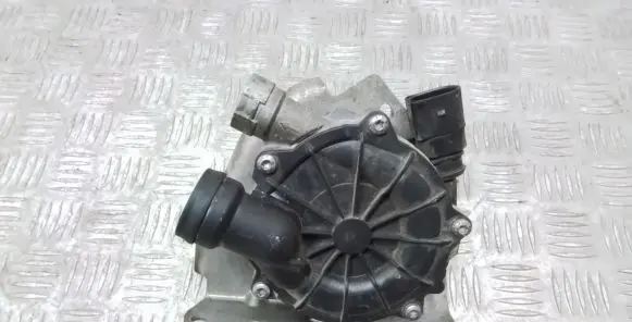 Volkswagen Jetta USA Secondary air pump 04E131085D