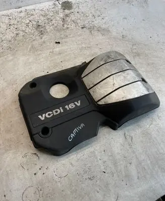 Chevrolet Captiva Engine cover (trim)