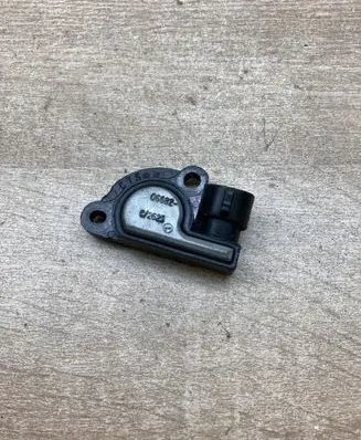Opel Astra G Throttle position sensor 06682 C2625