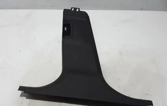 (B) pillar trim (bottom)