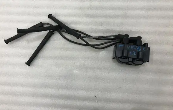 Renault Twingo II High voltage ignition coil