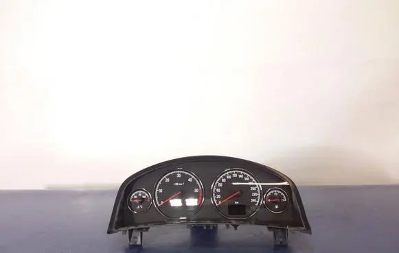 Opel Signum Speedometer (instrument cluster) 13193067QG