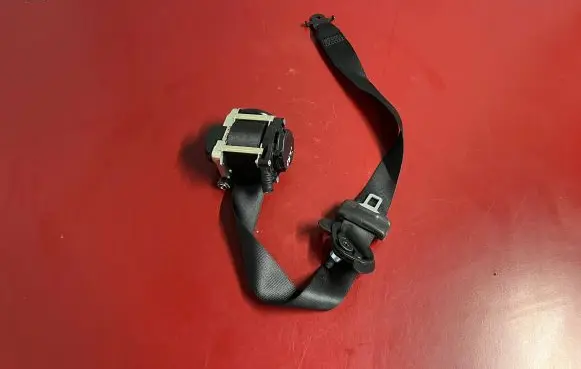 BMW iX Front seatbelt 5A34250 S25A3425002 72115A34250