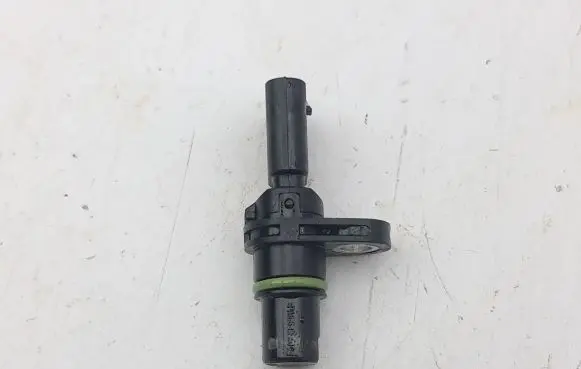 Seat Ibiza V (KJ) Camshaft speed sensor 04L907601A