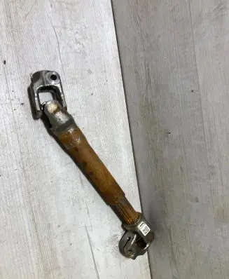 Ford Fiesta Steering column universal joint h1bc-3c662-ad
