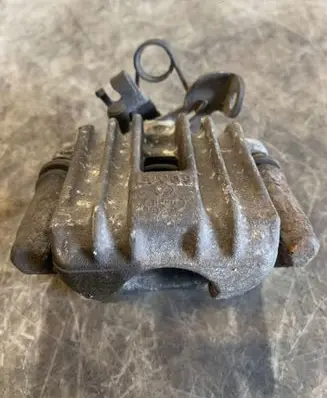 Rear brake caliper