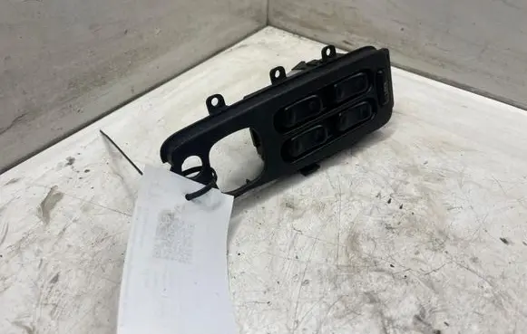 Mazda Xedos 9 Electric window control switch TA0466350