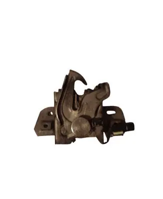 Engine bonnet/hood lock/catch