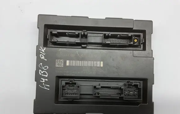 Audi A4 S4 B8 8K Comfort/convenience module 8K0907064N 5DK00991870 00002001