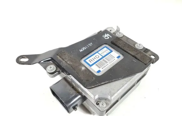 Lexus GS 300 350 430 450H Steering rack control module 89650-30624