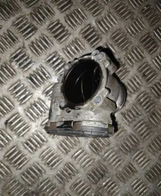 Land Rover Range Rover Velar Throttle body valve G4D39F991AA