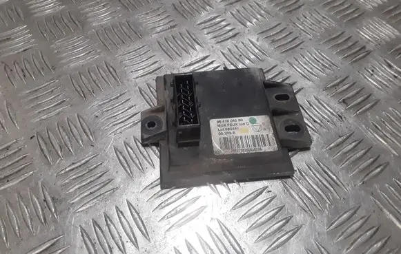 Peugeot 607 Other control units/modules 9641004580