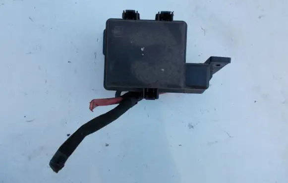 Renault Megane III Fuse module 243880001R