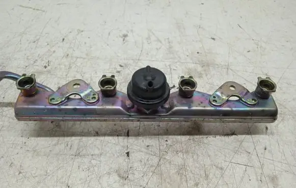 Honda Civic Fuel main line pipe