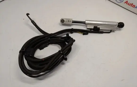BMW 4 F32 F33 Convertible roof lock latch cylinder 54377183324