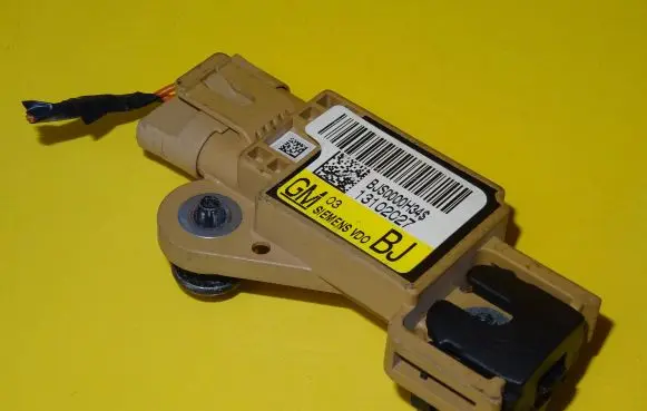Opel Signum Airbag deployment crash/impact sensor 13102027