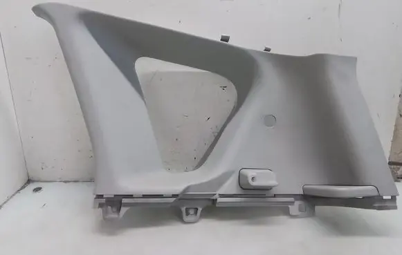 Nissan Note (E11) (D)pillar trim (top) 769349U000