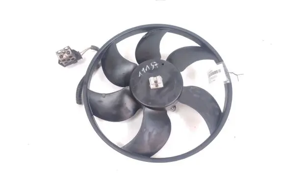 Dacia Duster Air conditioning (A/C) fan (condenser) 