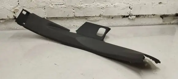 Audi Q7 4M Rear seat side bottom trim 4m0867767g