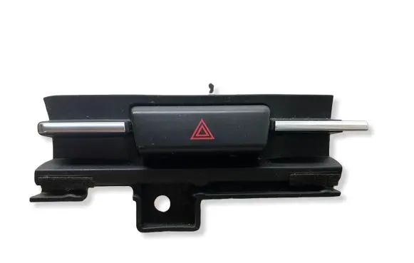 Mazda CX-3 Hazard light switch DA6A664H0 K0021 6250T10