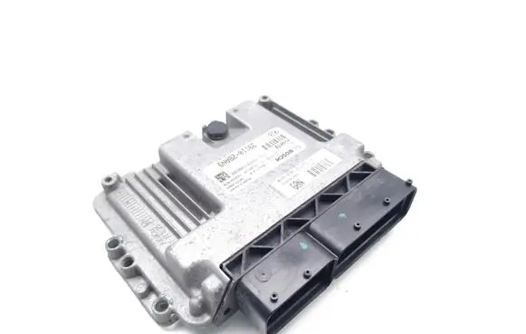 KIA Sportage Engine control unit/module 39110-2BAN9 0261S12435