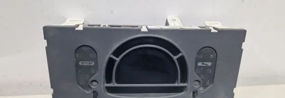Renault Modus Speedometer (instrument cluster) P8200668078