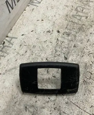 Mercedes-Benz GLE (W166 - C292) Sun visor clip/hook/bracket A16681000129051