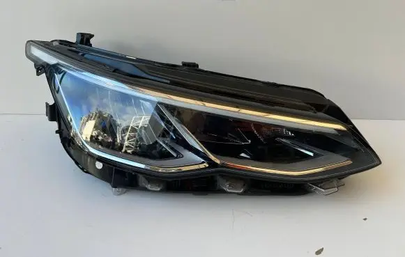 Volkswagen Golf VIII Headlight/headlamp 5H1941006B