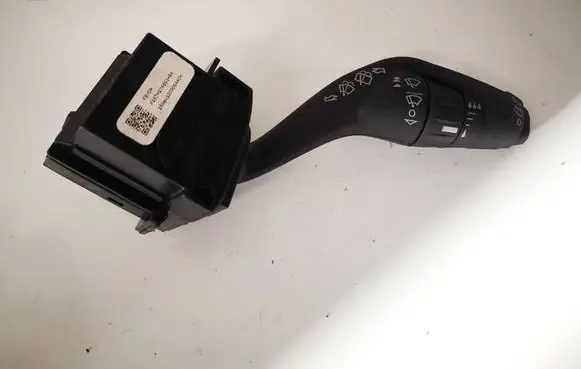 Ford Focus Wiper control stalk f1et17a553ba f1et-17a553-ba