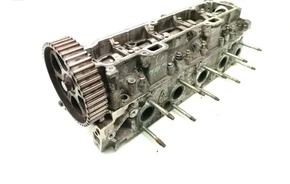 Citroen C3 Engine head 9643477110 9636896880