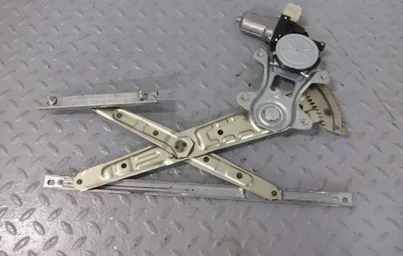 Nissan Murano Z51 Rear door window regulator with motor 82721EG000 827311BA0A