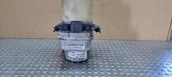 Volkswagen Polo V 6R Power steering pump 6R0423156B