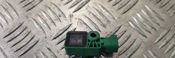 Volvo V50 Airbag deployment crash/impact sensor 31264409