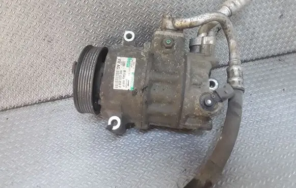 Volkswagen PASSAT B6 Air conditioning (A/C) compressor (pump) 1K0820859F