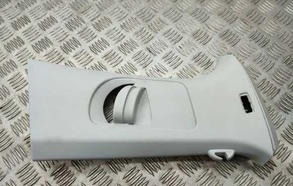 Volkswagen Golf VII (B) pillar trim (top)