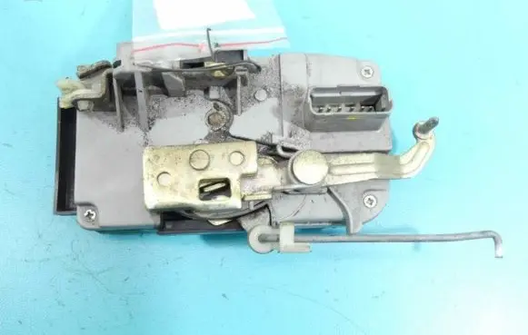 Citroen C8 Front door lock IMPRK1100361