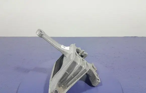 Galloper Exceed Engine mount vacuum valve 21810J7300