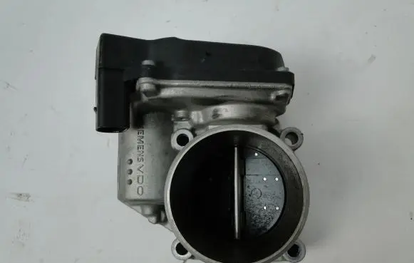 Audi A4 S4 B8 8K Throttle valve 06F133062G