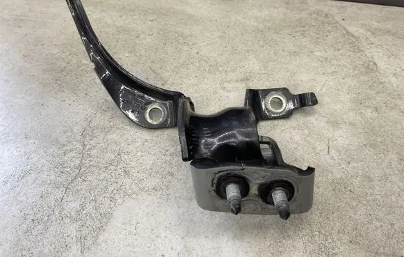 Audi A4 S4 B7 8E 8H Tailgate/trunk/boot hinge 8E9827299F