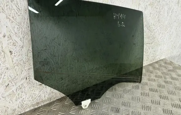 Mazda 3 II Rear door window glass 43R000078