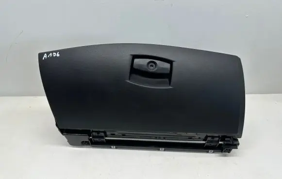 BMW 5 E60 E61 Glove box 7034080 158234 51167034080
