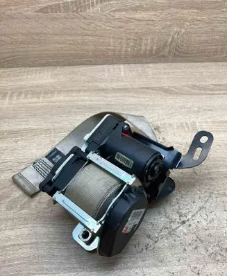 BMW 5 GT F07 Front seatbelt 620279300 622482300C