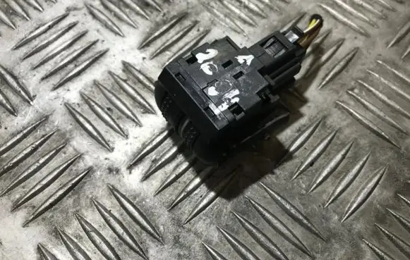 Volkswagen PASSAT B5.5 Headlight level height control switch 3b0941333c